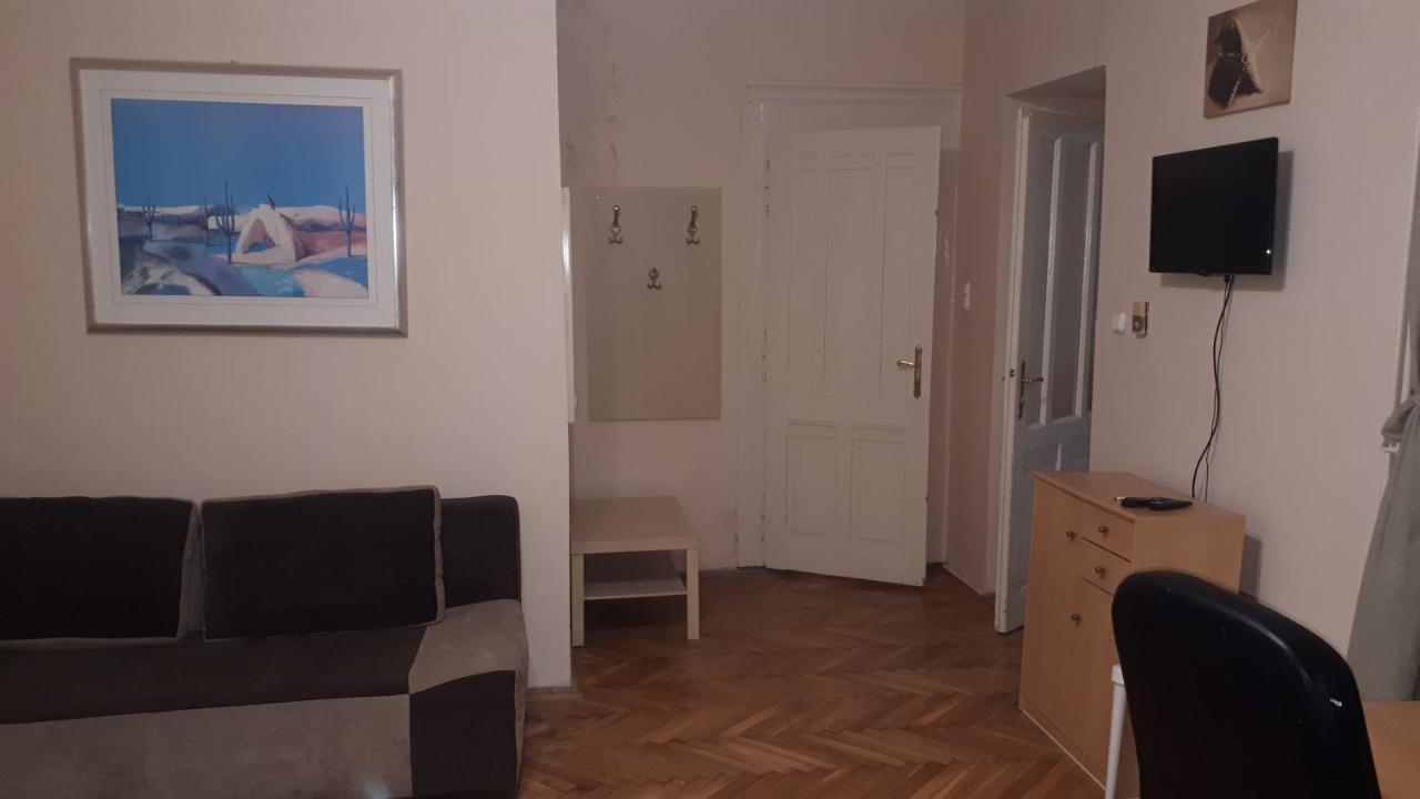 Garibaldi Apartman Apartment Budapest Luaran gambar