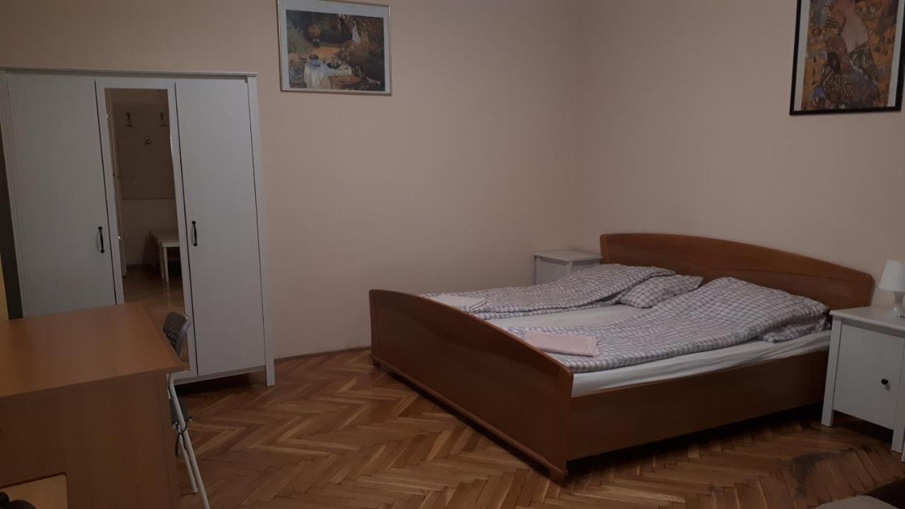 Garibaldi Apartman Apartment Budapest Luaran gambar